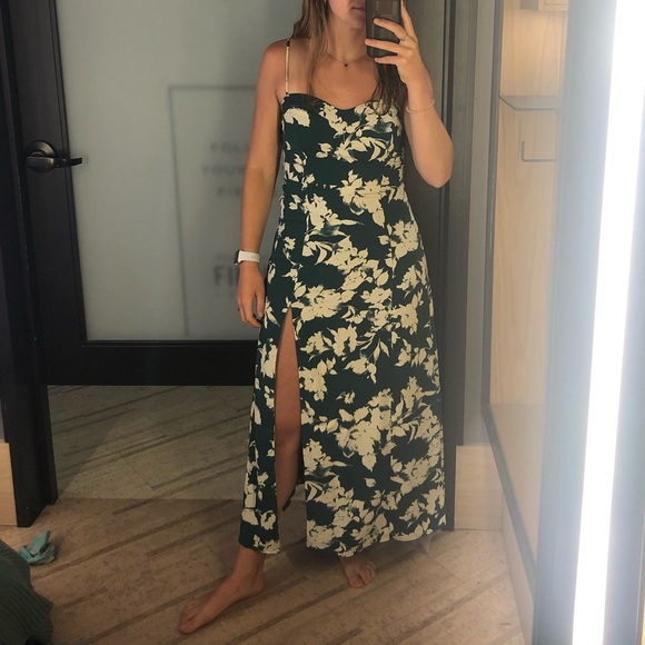 The A&F Camille Maxi Dress - Picture 2 of 7